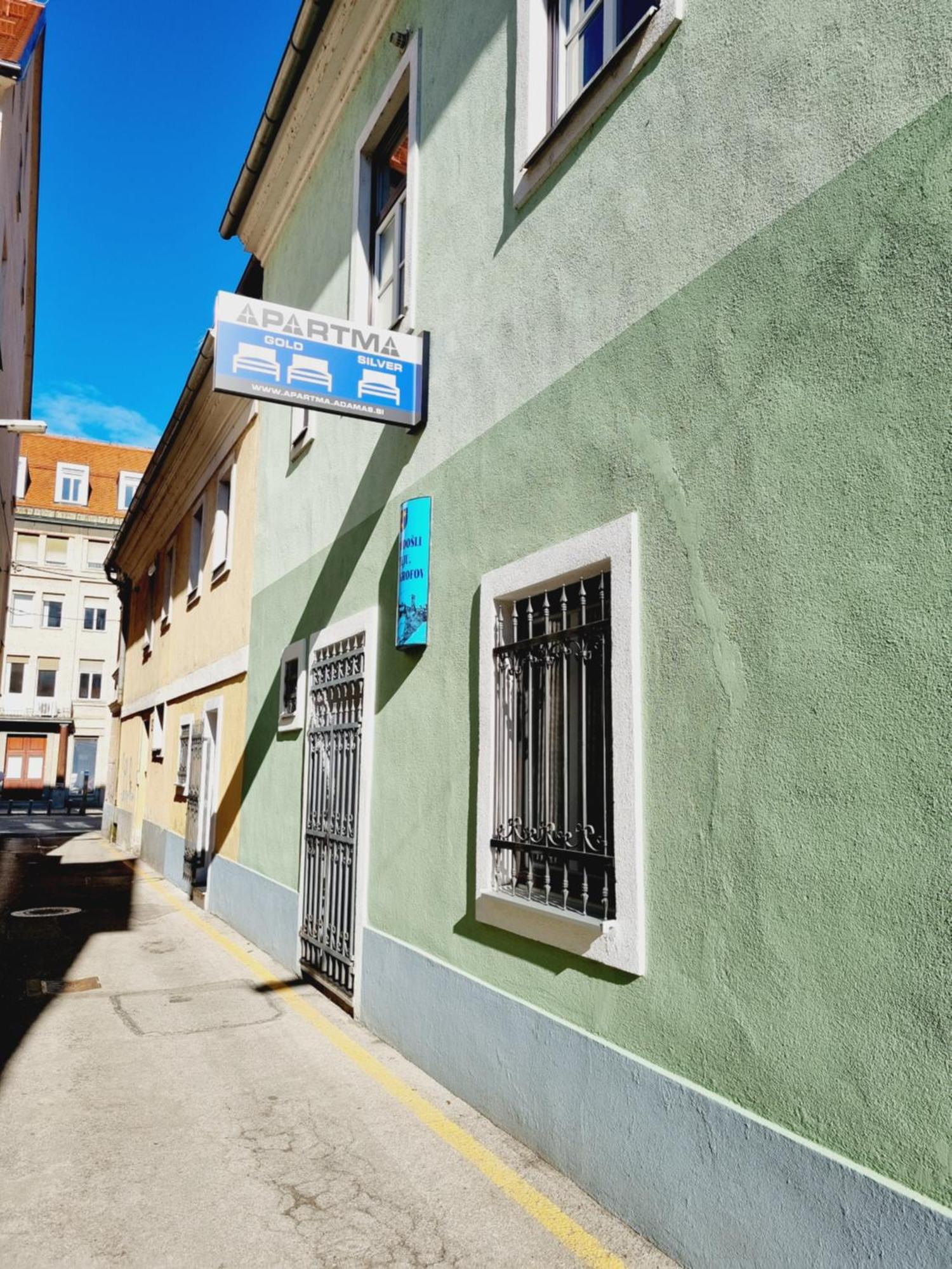 Apartments Adamas Celje Esterno foto